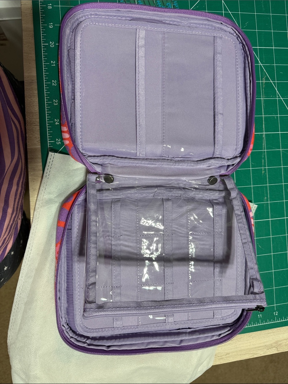 Floral analog pouch - Picture 3 of 4
